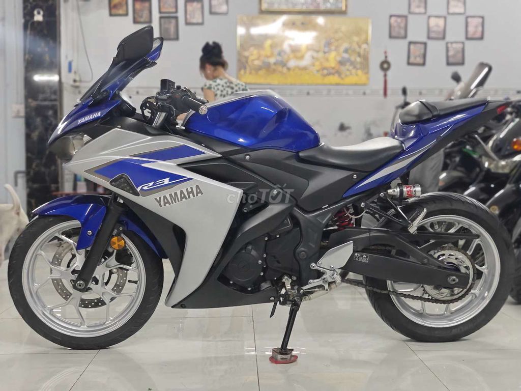 R3 bs 62 đk 2017 odo 24k xe đẹp bao công chứng. Mua bán Xe máy tại Huyện Bình Chánh Tp Hồ Chí Minh được đăng bởi Đông Moto Bình chánh  hình 4