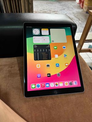 ⭐️IPad Pro 12.9 wifi 256Gb màu gray máy 99%