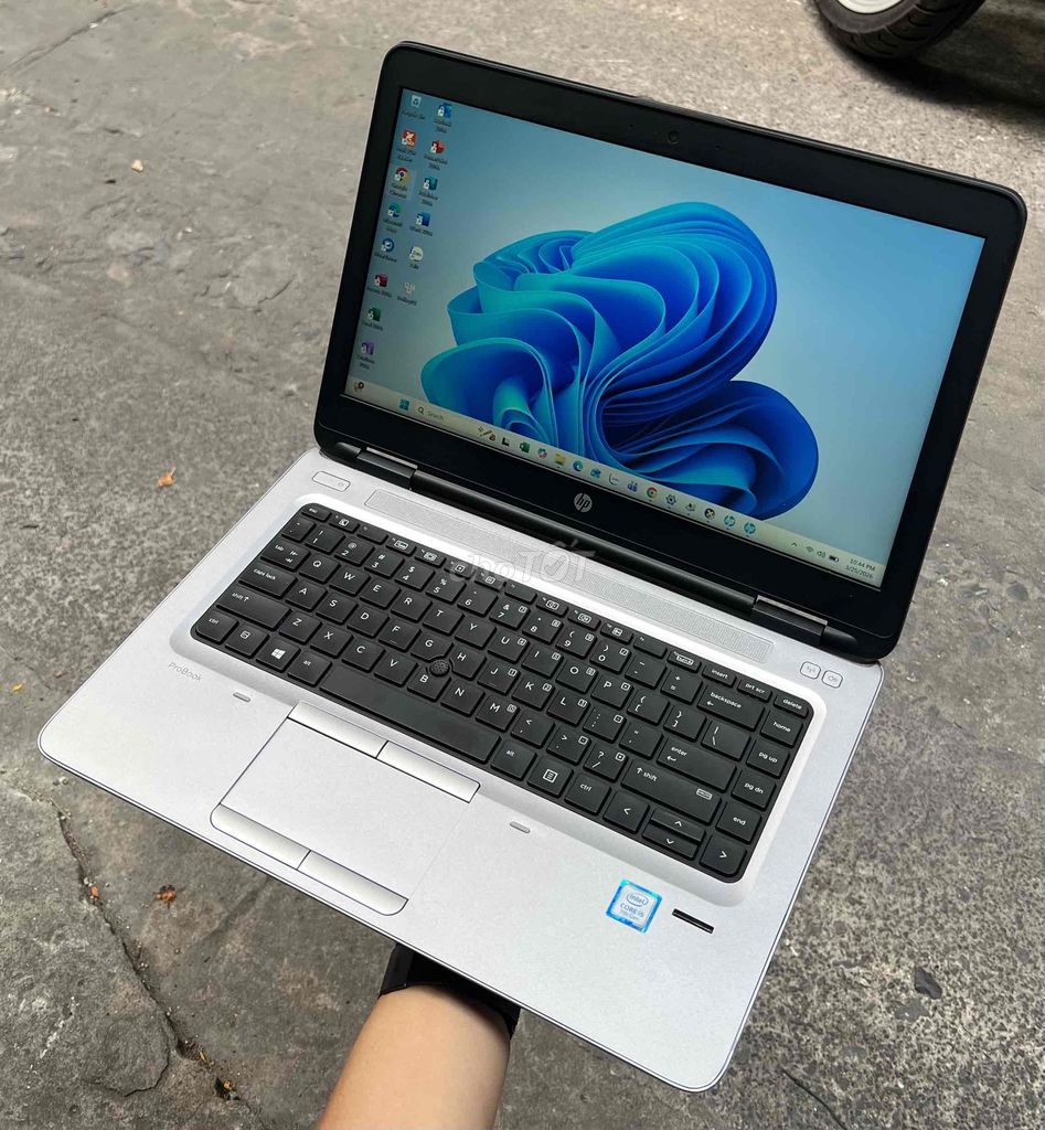 HP ProBook 640 G3 i5-7200U  8GB/256Gb Máy Mỹ. Mua bán Laptop tại Quận 5 Tp Hồ Chí Minh được đăng bởi Nguyễn Hoa hình 1