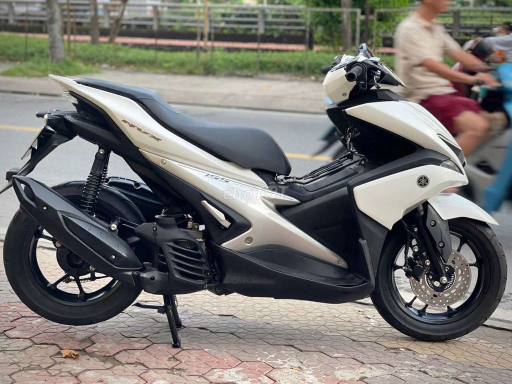 Góp a đưa trước 12 củ nhận xe về đi. Mua bán Xe máy tại Quận 8 Tp Hồ Chí Minh được đăng bởi Đặng Thái Hòa hình 6