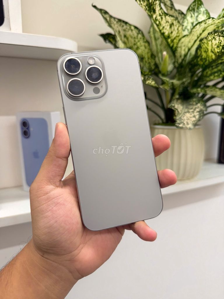 iPhone 16 Pro Max Vn/a zin all . Có trả góp. Mua bán Điện thoại tại Quận Đống Đa Hà Nội được đăng bởi Bùi Hiếu  H iStore hình 1