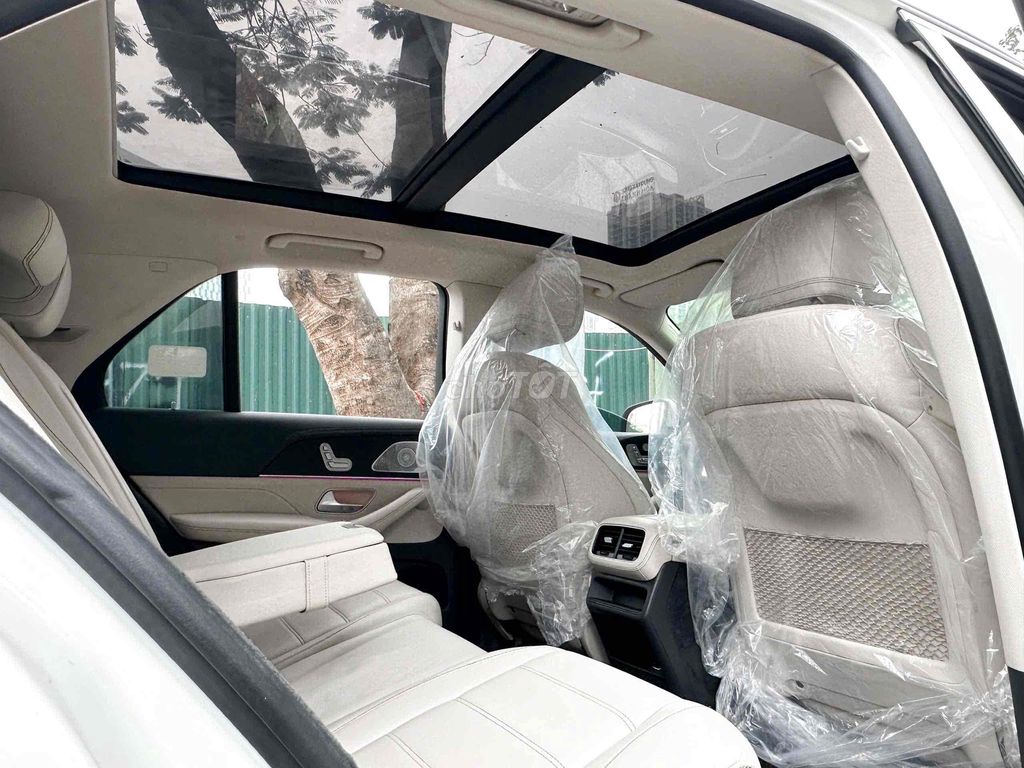 Mercedes Benz GLE Class 2020 GLE 450 4Matic 7 chỗ. Mua bán Ô tô tại Quận Cầu Giấy Hà Nội được đăng bởi Nguyễn Thế Dũng hình 6