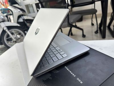 HP 14s máy đẹp 98% dùng làm việc giải trí tiện lợi