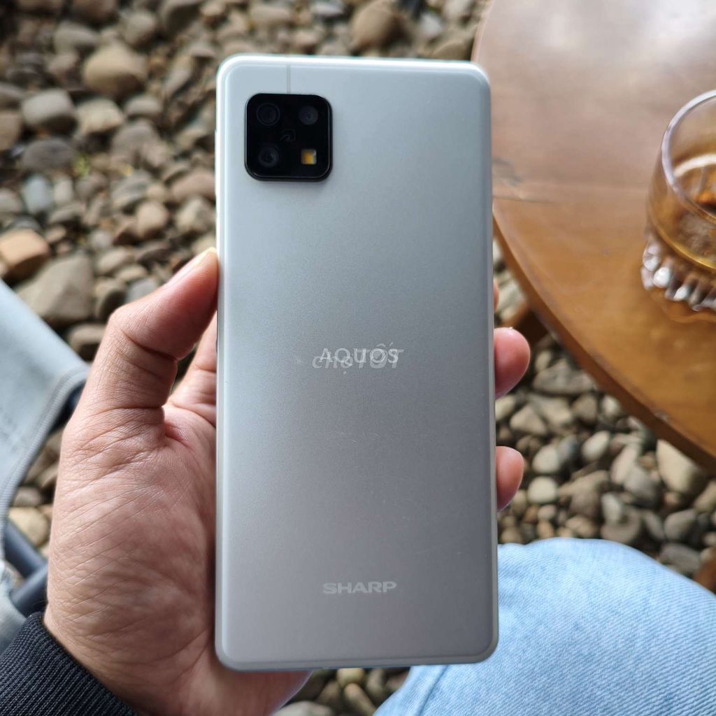 Sharp Aquos sense 6-64GB Bạc. Mua bán Điện thoại tại Quận Ngũ Hành Sơn Đà Nẵng được đăng bởi Alex Ho hình 1