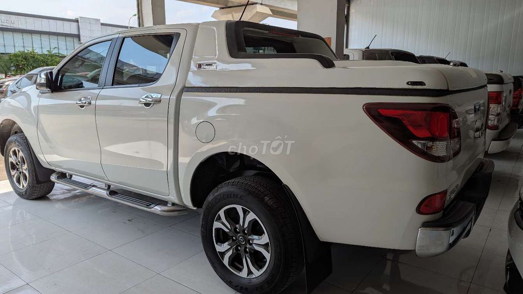 2020 Luxury 2.2L 4x2 AT - 65000 km. Mua bán Ô tô tại Quận Hà Đông Hà Nội được đăng bởi Đoàn Phương Ô tô Cũ hình 19