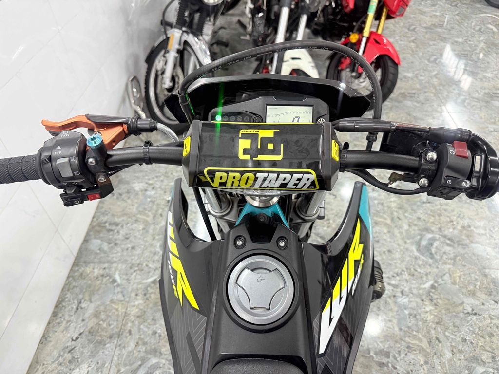 Bán WR155 2024 bstp odo18k full đồ chơi. Mua bán Xe máy tại Thành phố Thủ Đức Tp Hồ Chí Minh được đăng bởi SHOP XE LƯỚT TUẤN DUY MOTOR LINH XUÂN THỦ ĐỨC hình 8