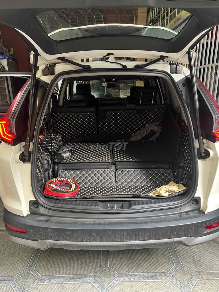 gd mình có chiec ko có nhu càu sd xe chính chủ. Mua bán Ô tô tại Quận Bắc Từ Liêm Hà Nội được đăng bởi anh tan hình 5