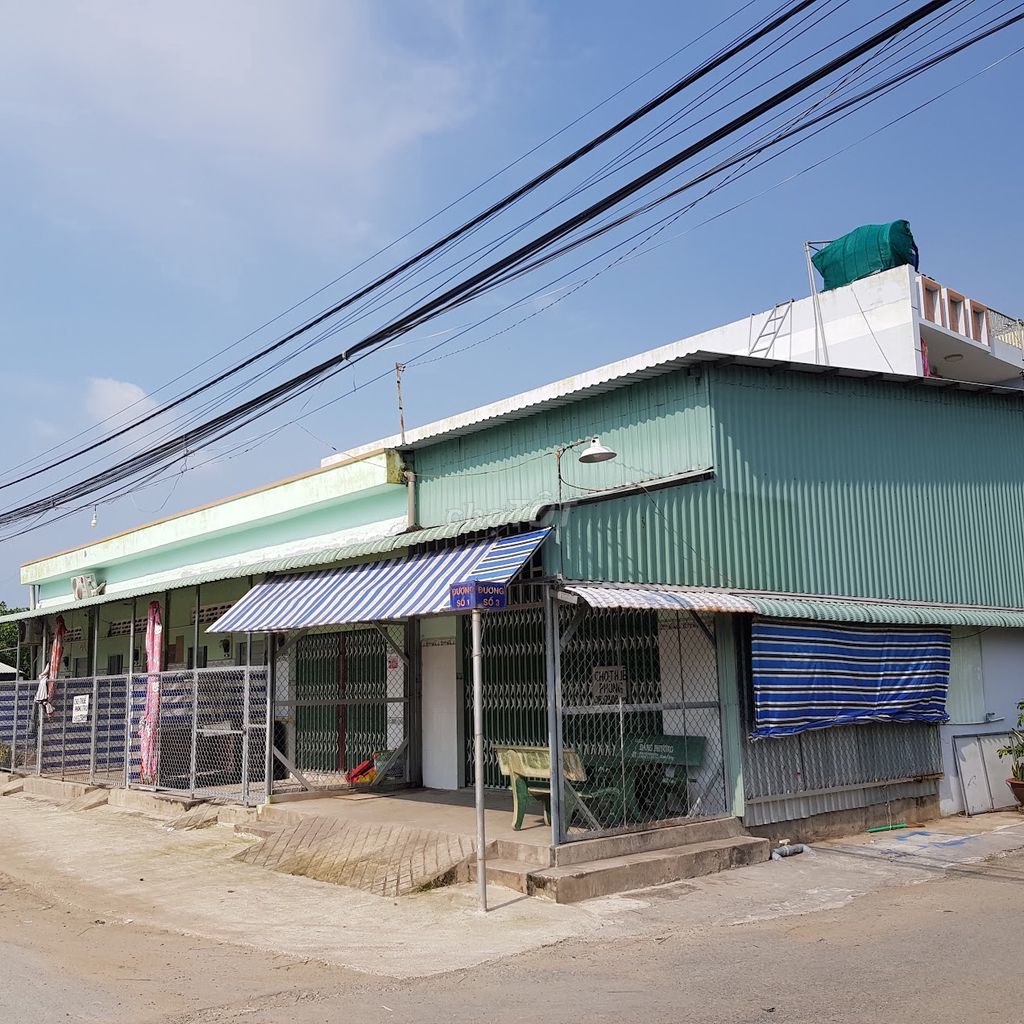 Bán gấp 5 ki-ốt, giá 4,1tỷ, đang cho thuê (180triệu/năm), 211m2