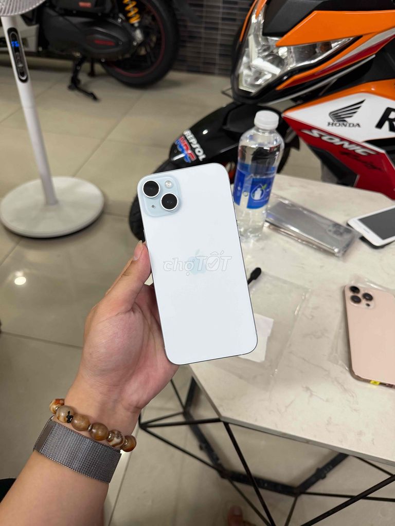Apple iPhone 15 Plus 128GB Xanh 99%. Mua bán Điện thoại tại Quận Gò Vấp Tp Hồ Chí Minh được đăng bởi Võ Chí Bảo hình 1