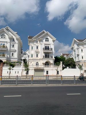 BÁN HOẶC CHO THUÊ BIỆT THỰ CITYLAND P5 GÒ VẤP. DT 14X20 5 TẦNG CÓ HẦM. Mua bán nhà ở tại Quận Gò Vấp Tp Hồ Chí Minh được đăng bởi Đan