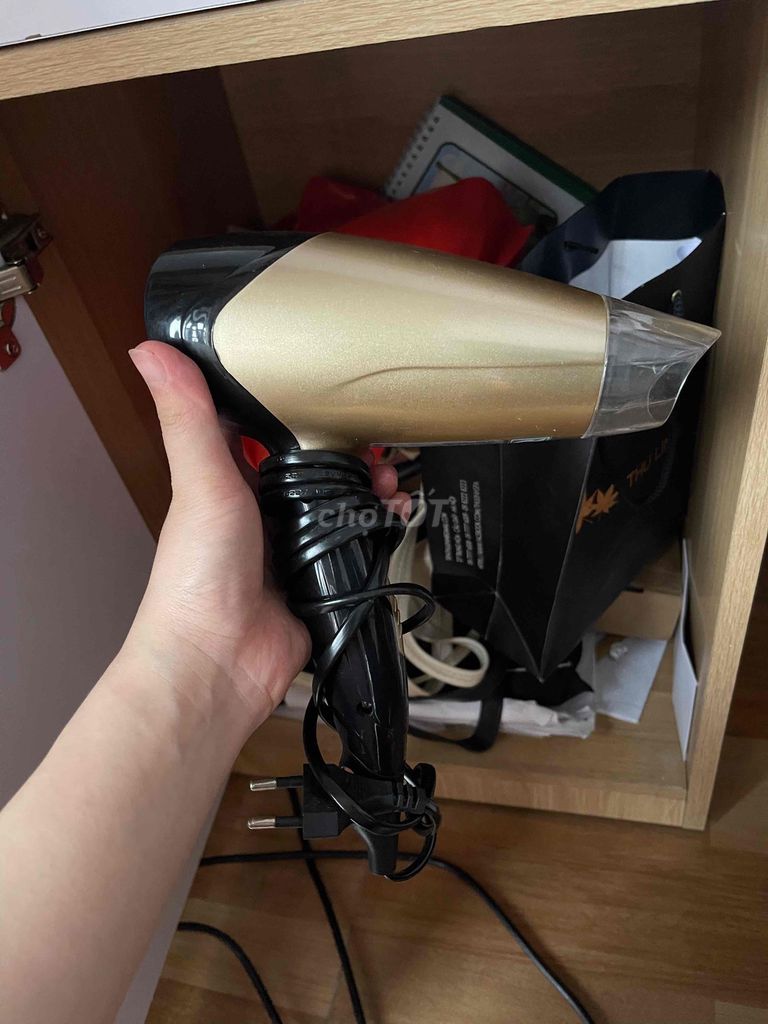 Máy sấy tóc Goldsun GHD2000. Mua bán Nội thất, đồ gia dụng khác tại Thành phố Nam Định Nam Định được đăng bởi phạm thu thủy hình 1
