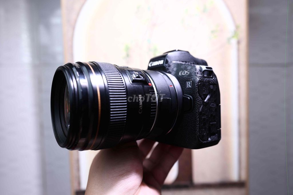 Combo  Canon EOS R + ngàm + 85mm F1.8 USM. Mua bán Máy ảnh, Máy quay tại Thành phố Thuận An Bình Dương được đăng bởi Nguyễn Đình Tú hình 1