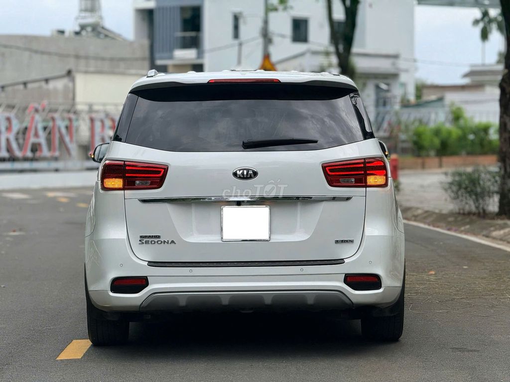 Kia Sedona 2019 2.2 Luxury Trắng. Mua bán Ô tô tại Quận 1 Tp Hồ Chí Minh được đăng bởi TÂN TỨ QUÝ hình 6
