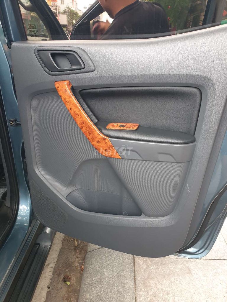 Ford Ranger 2014 XLS 2.2 128000 km bstp chính chủ. Mua bán Ô tô tại Quận Tân Phú Tp Hồ Chí Minh được đăng bởi nguyen thi diem my hình 11