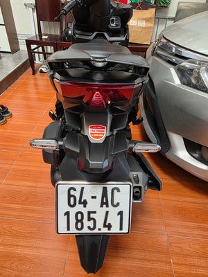 Honda Vario 125 2024 Đen 12690 km. Mua bán Xe máy tại Quận 7 Tp Hồ Chí Minh được đăng bởi Vinh Đinh
