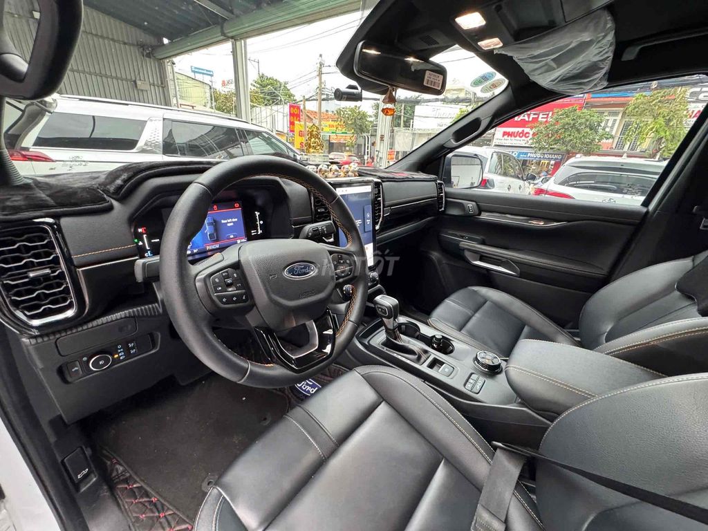 Ford Ranger Wildtrak 4x4 - Xe Siêu Lướt. Mua bán Ô tô tại Quận 3 Tp Hồ Chí Minh được đăng bởi Kim Ngân Xe Lướt hình 7