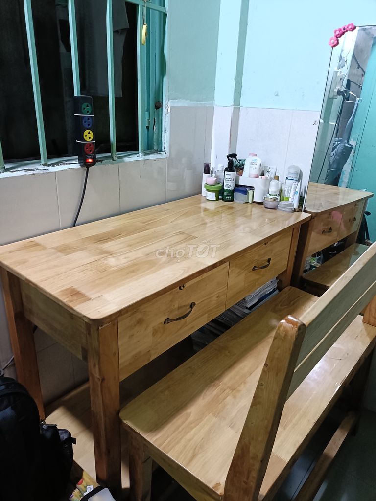 THANH LÝ ĐỒ GIA DỤNG BÀN GHẾ, KỆ