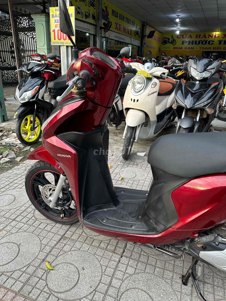 Honda Vision 2017 màu Đỏ. Mua bán Xe máy tại Thành phố Thuận An Bình Dương được đăng bởi xe máy phước thịnh hình 7