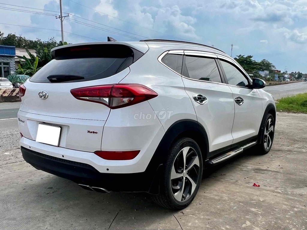 Hyundai Tucson 2018 1.6 AT Turbo - 65000 km. Mua bán Ô tô tại Quận 12 Tp Hồ Chí Minh được đăng bởi a trung hình 5