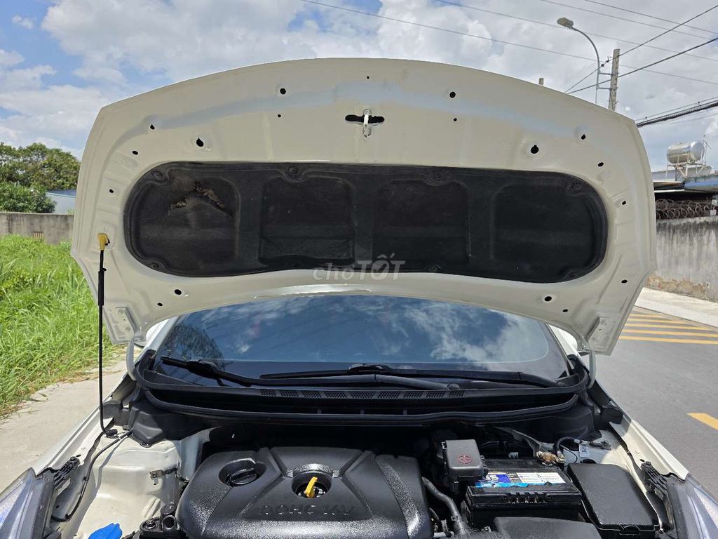 2014 2.0 AT - 92000 km. Mua bán Ô tô tại Huyện Hóc Môn Tp Hồ Chí Minh được đăng bởi Hùng hình 12