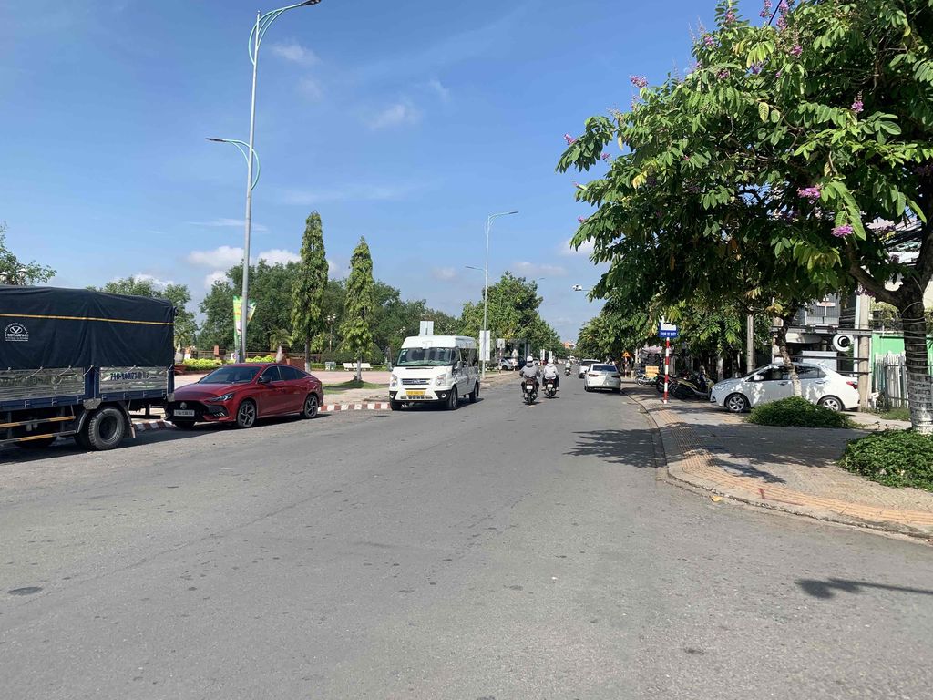 CHO THUÊ NHÀ 1 TRỆT 1 LẦU  MẶT TIỀN ĐƯỜNG HÙNG VƯƠNG. Cho thuê nhà ở tại Thành phố Bến Tre Bến Tre được đăng bởi Tống Hoàng Thành hình 4