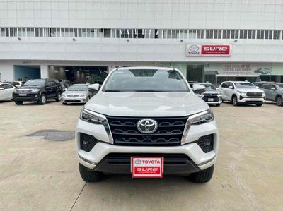 Toyota Fortuner 2022 2.4 4x2 AT - 20000 km. Mua bán Ô tô tại Quận Bình Thạnh Tp Hồ Chí Minh được đăng bởi Long Toyota TC Xe qua sử dụng