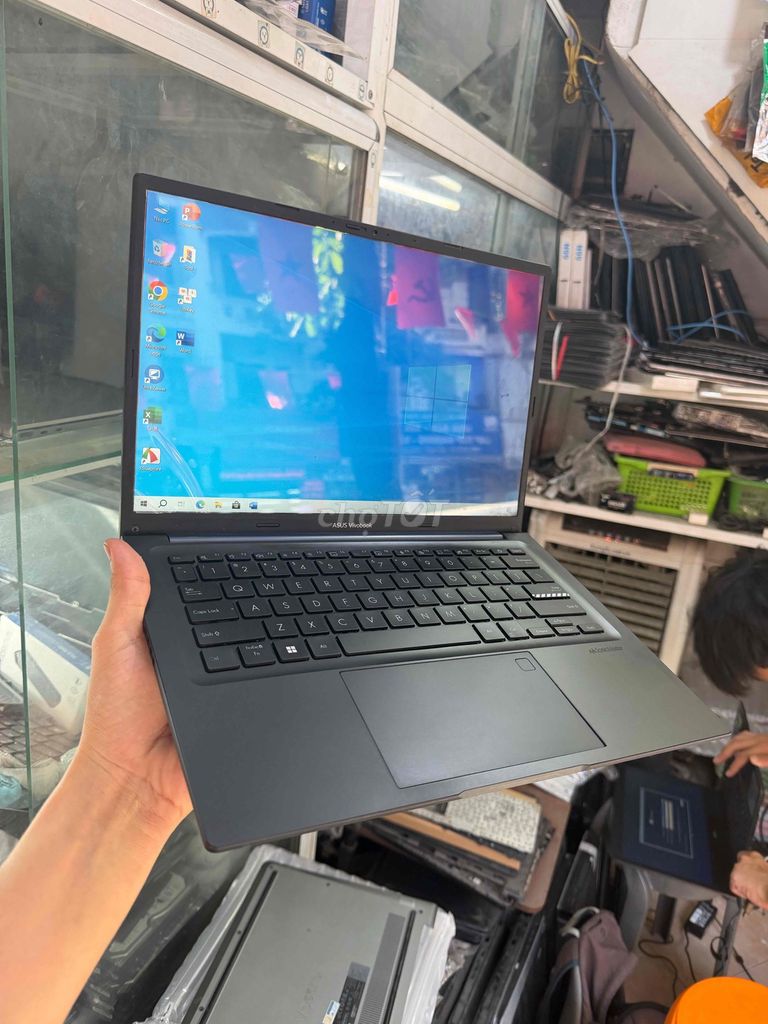 Asus Vivobook M1403 Ryzen 5 8G/256G. Mua bán Laptop tại Quận Hai Bà Trưng Hà Nội được đăng bởi Laptop cũ lê thanh nghị hình 1
