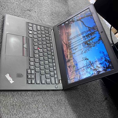 Laptop Lenovo Thinkpad X270 i7 7600U RAM 8GB M2.SS