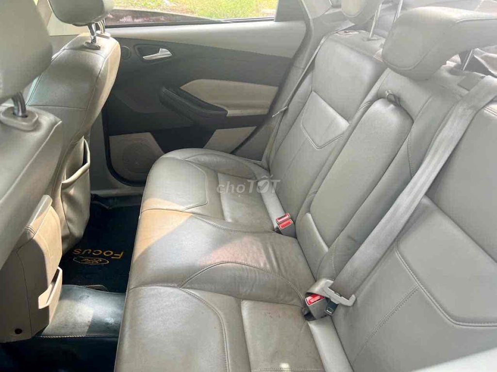 Bán xe chính chủ ford focus còn mới, Nữ đi.Giá 450. Mua bán Ô tô tại Thành phố Thủ Đức Tp Hồ Chí Minh được đăng bởi Huỳnh Văn Hiếu hình 5