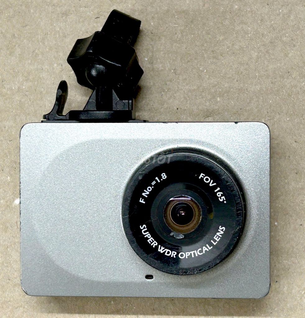 Camera hành trình YI YCS-1015CN Bạc. Mua bán Máy ảnh, Máy quay tại Quận Phú Nhuận Tp Hồ Chí Minh được đăng bởi hòa 1 hình 1