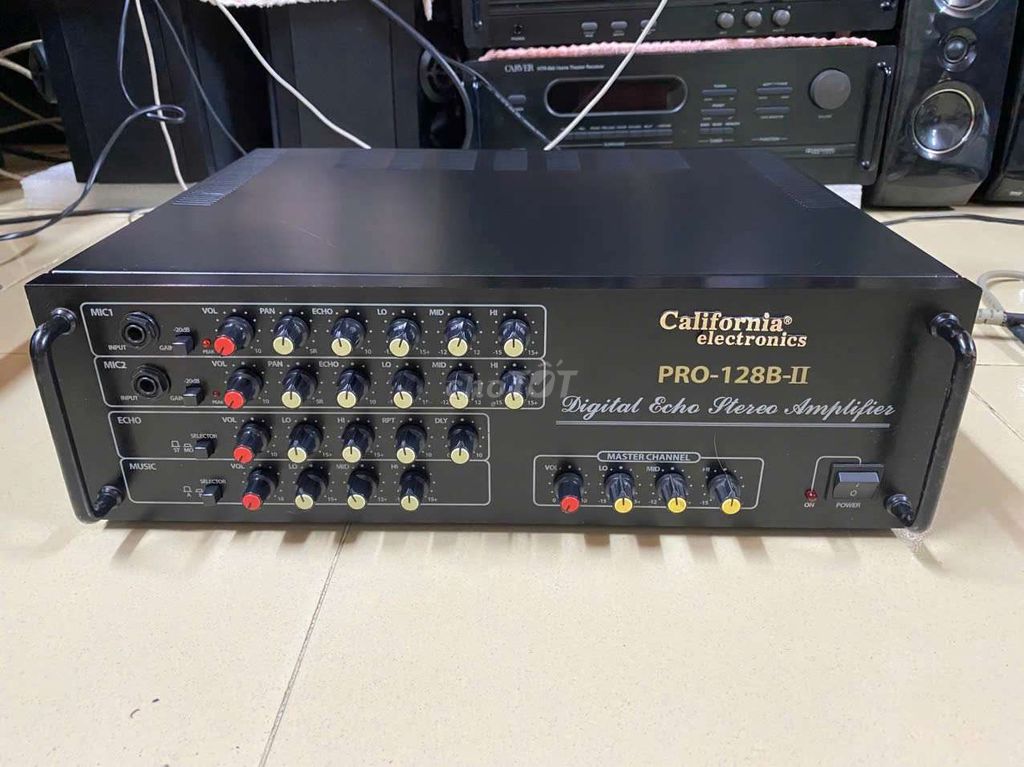 ❤️❤️ Amply Karaoke California PRO-128BII ( 95%)