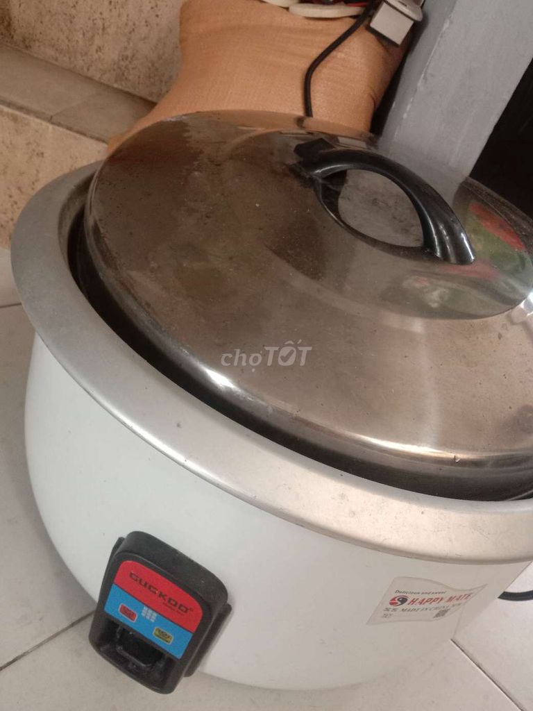 Nồi cơm điện Cuckoo 10L Trắng Còn mới. Mua bán Bếp, lò, đồ điện nhà bếp tại Quận Gò Vấp Tp Hồ Chí Minh được đăng bởi nghi hình 1