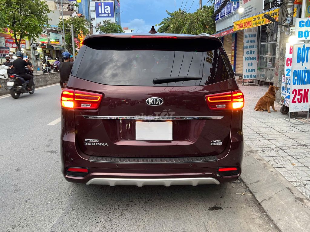 Масло полной версии Kia Sedona модели 2021
