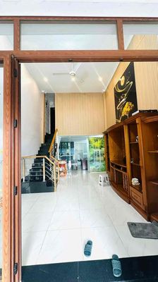 Nhà phố 64 m² · 3 PN · Đường Hiệp Bình