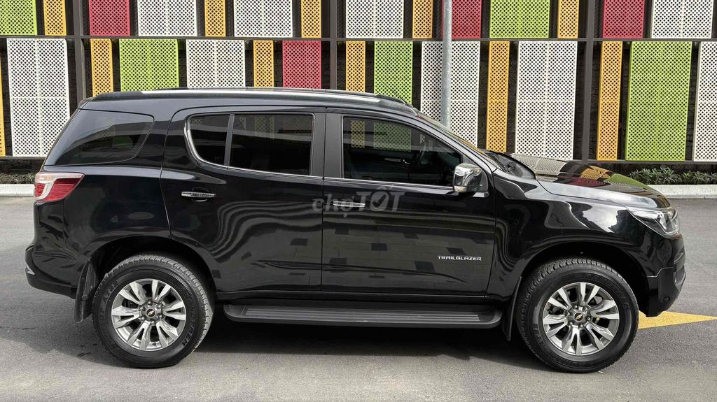 Chevrolet Trailblazer LTZ 2.5AT VGT 4x4 2018. Mua bán Ô tô tại Thành phố Thủ Đức Tp Hồ Chí Minh được đăng bởi Hoàng Thọ hình 10
