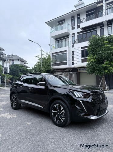 Peugeot 2008 GT Line 2021 75000 км Черный