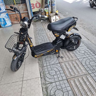 Xe đạp điện Komatsu 133 Đen Đã sử dụng. Mua bán Xe điện tại Quận 12 Tp Hồ Chí Minh được đăng bởi Nguyen Dẫn