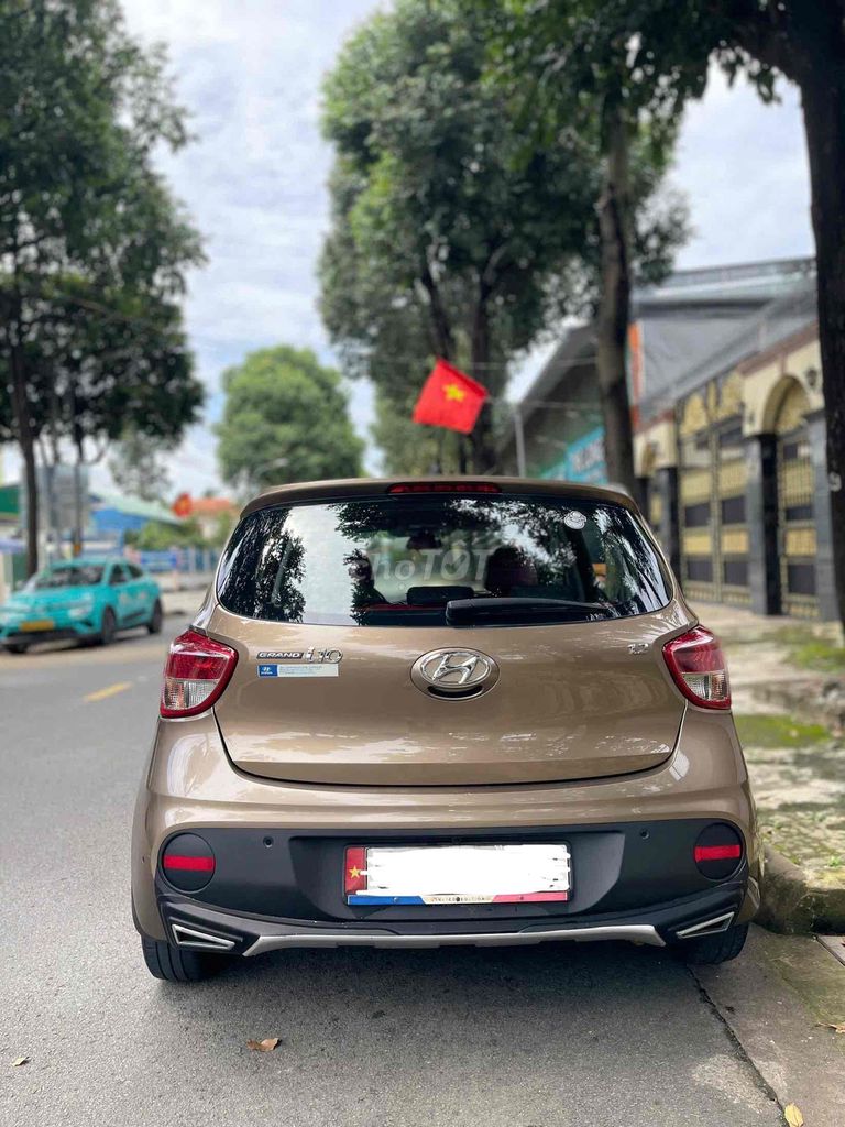 Hyundai Grand i10 2020 1.2 AT - 40000 km. Mua bán Ô tô tại Thành phố Thủ Đức Tp Hồ Chí Minh được đăng bởi Hoang Tram hình 4