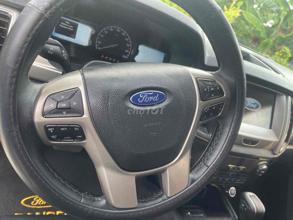 Ford Everest 2019 Trend 2.0L  AT 4x2 - 72000 km. Mua bán Ô tô tại Quận Tân Phú Tp Hồ Chí Minh được đăng bởi phan khanh hình 5