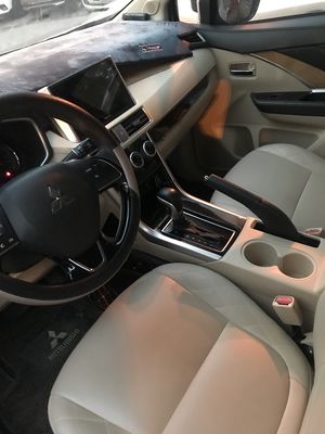 Mitsubishi Xpander AT 2019 Trắng 3 vạn km