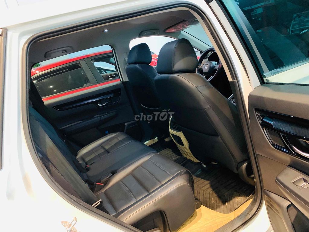 Honda CRV L 2023  Bảo Hành 2026 Siêu Đẹp Hãng Bán. Mua bán Ô tô tại Quận 7 Tp Hồ Chí Minh được đăng bởi Honda Ôtô SG Quận 7 hình 8