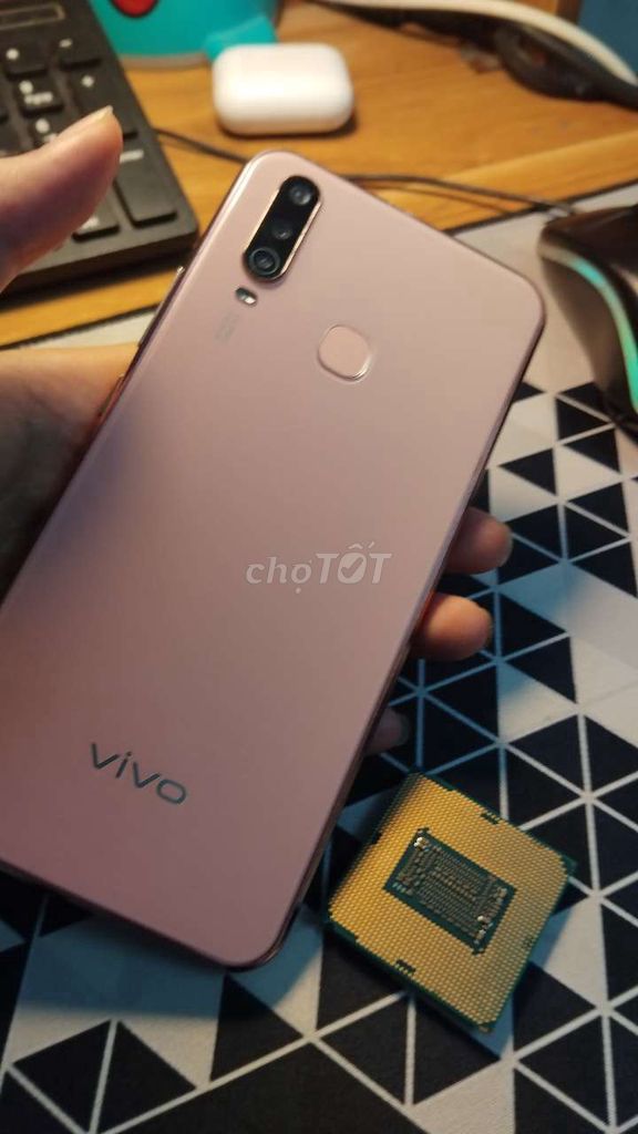 Vivo Y17 Hồng Màn 8/256. Mua bán Điện thoại tại Huyện Hiệp Hòa Bắc Giang được đăng bởi Phung Ngo hình 1