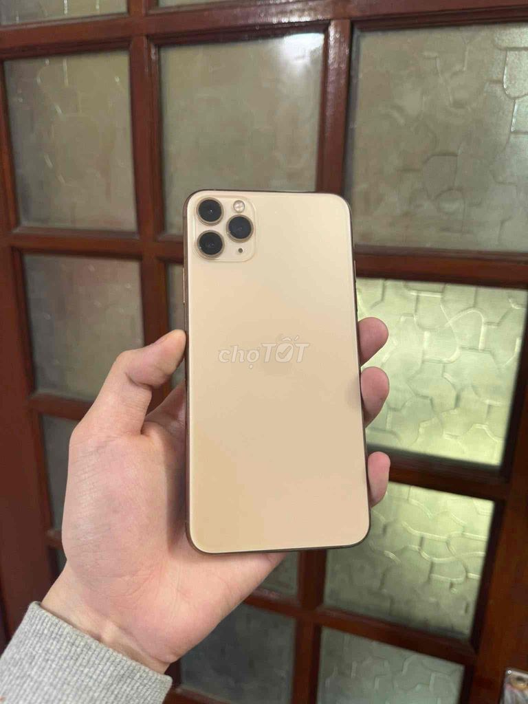 iPhone 11 Pro Max 64GB Vàng hồng mới 99% pin 92%