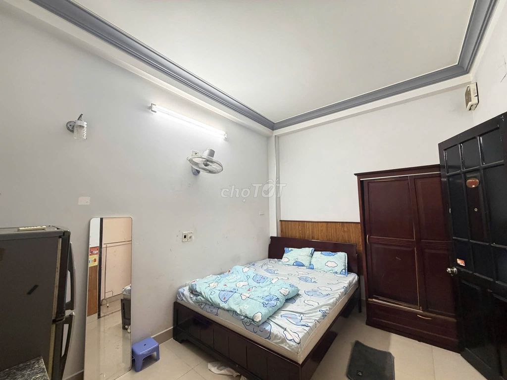 Studio with kitchenette near Helio, available now — photo 2