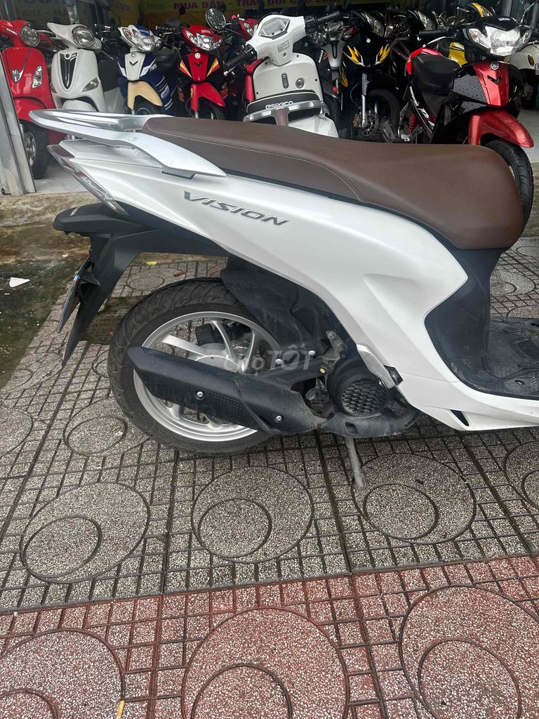 vison 2024 khoá smaskey odo 3 nghìn ( có bán góp). Mua bán Xe máy tại Thành phố Thuận An Bình Dương được đăng bởi xe máy phước thịnh hình 4