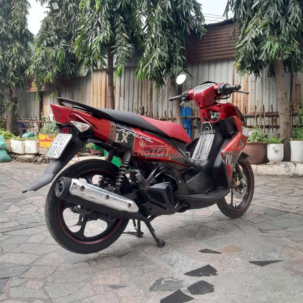 Yamaha Nouvo LX Đỏ đen. Mua bán Xe máy tại Quận 7 Tp Hồ Chí Minh được đăng bởi trình minh sơn hình 2