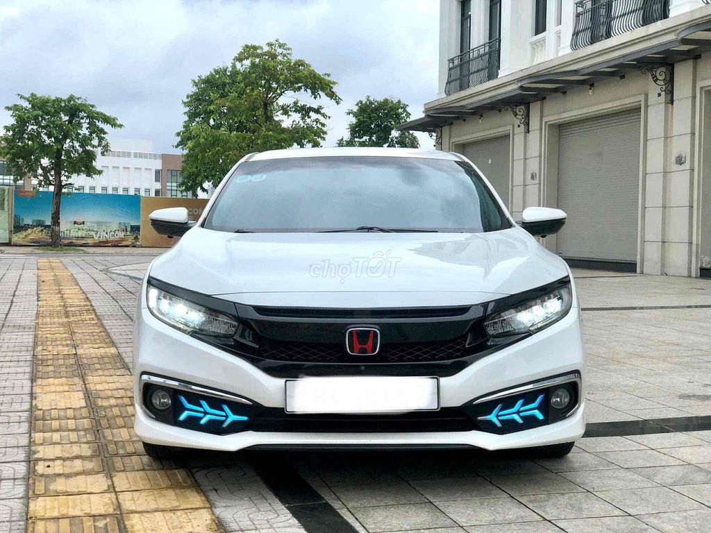 Honda Civic 2019 G 1.8 AT - 60000 km. Mua bán Ô tô tại Quận Gò Vấp Tp Hồ Chí Minh được đăng bởi nguyễn quốc trinh hình 1
