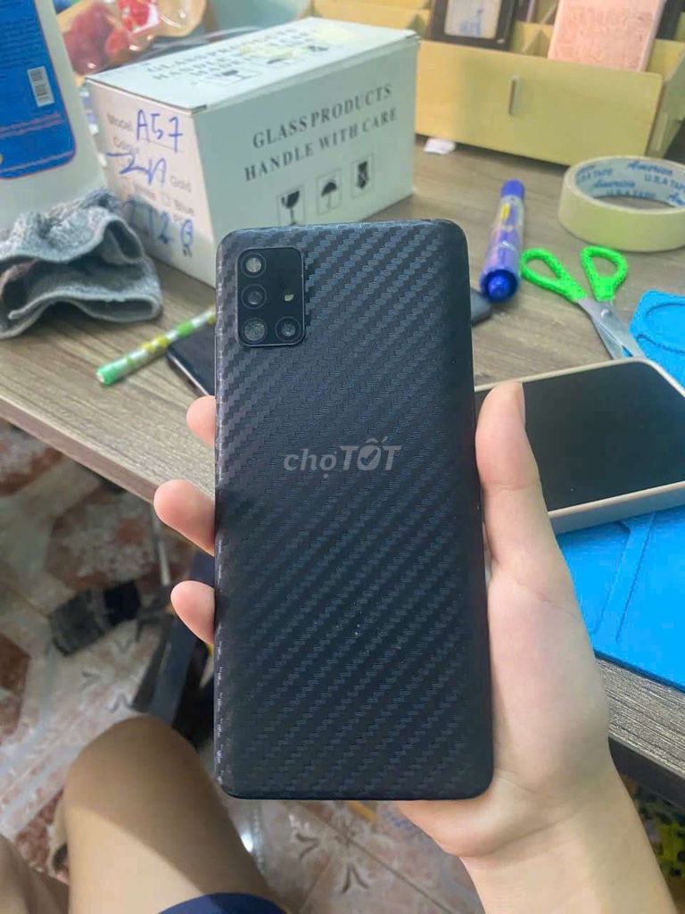 Samsung A51, r6 128GB, mất vân, có NFC. Mua bán Điện thoại tại Thành phố Thủ Dầu Một Bình Dương được đăng bởi Phước Mobile hình 1