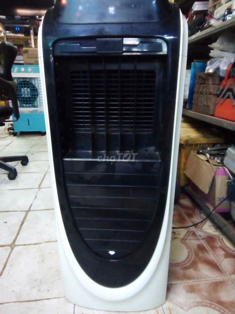 Quạt hơi nước Sunhouse Trắng. Mua bán Quạt tại Thành phố Nam Định Nam Định được đăng bởi Tiến Trần hình 1