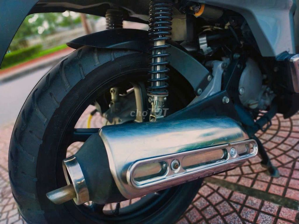 Sh 150i Máy Zin Chính Chủ Hình Thức Đẹp Tắt Điện. Mua bán Xe máy tại Quận Lê Chân Hải Phòng được đăng bởi Phát  hình 6